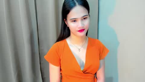Snapshot of sweetgirl_latina143 chatting on 09.12.25 sweetgirl_latina143 online show from 09.12.25