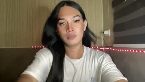 Snapshot of sweetgirl_rhainexxx chatting on 05.11.26 sweetgirl_rhainexxx online show from 05.11.26