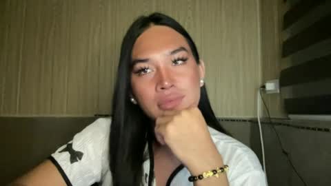 Snapshot of sweetgirl_rhainexxx chatting on 06.14.26 sweetgirl_rhainexxx online show from 06.14.26