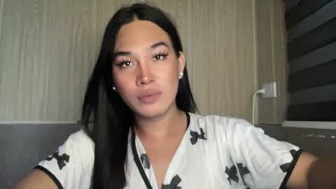 Snapshot of sweetgirl_rhainexxx chatting on 06.18.26 sweetgirl_rhainexxx online show from 06.18.26