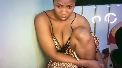 sweet tasha online show from 10.25.25
