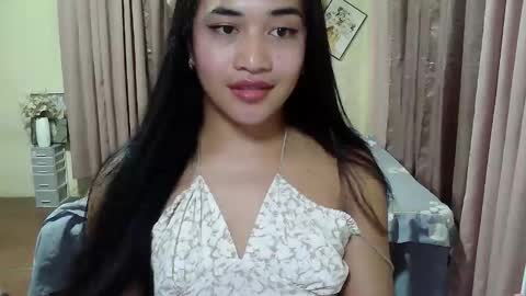 Snapshot of sweetgirly_jessa chatting on 05.12.26 sweetgirly_jessa online show from 05.12.26