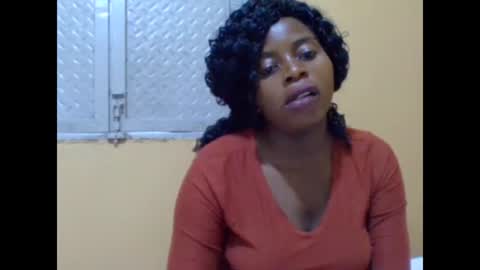 Snapshot of sweetib1 chatting on 01.09.25 sweetib1 online show from 01.09.25