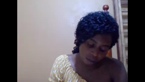 Snapshot of sweetib1 chatting on 01.12.25 sweetib1 online show from 01.12.25
