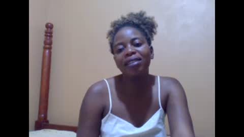 Snapshot of sweetib1 chatting on 02.24.25 sweetib1 online show from 02.24.25