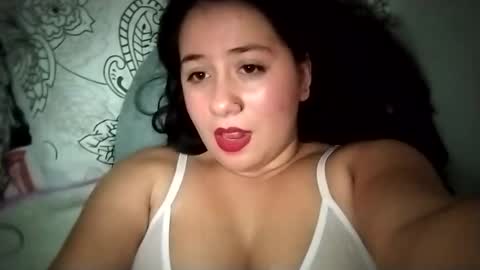 Ana Mara  i cant Make noise My family is here  online show from 02.20.25