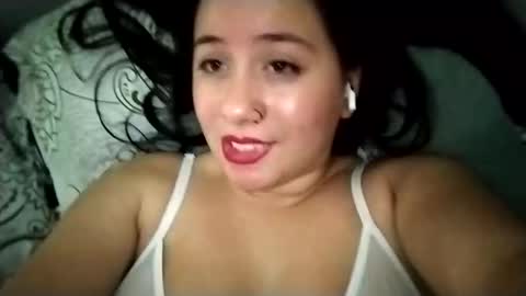 Ana Mara  i cant Make noise My family is here  online show from 02.20.25