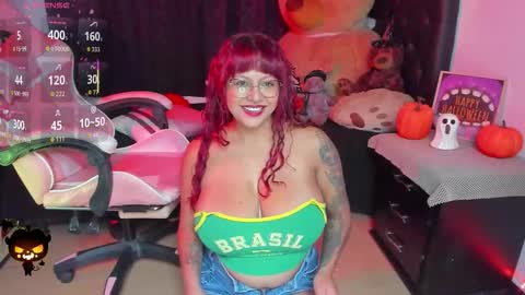 Snapshot of sweetie_lena_ chatting on 10.11.25 online show from 10.11.25