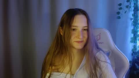 Annie online show from 10.07.25