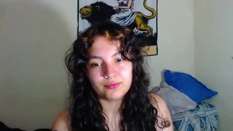 Snapshot of sweetie_maryy chatting on 03.13.26 Maria my insta sweetie maryy online show from 03.13.26