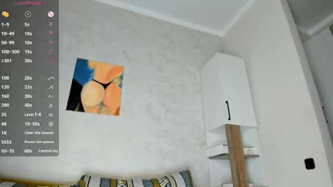 sweetie_peach_ online show from 03.30.26