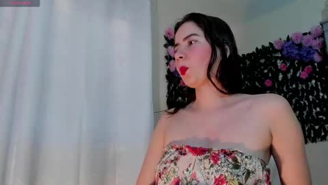 Snapshot of sweetieandjuiicy chatting on 06.02.26 Call me Nataly online show from 06.02.26
