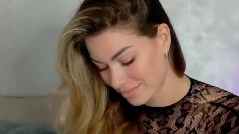 Snapshot of sweetiedarlingxoxox chatting on 10.04.25 Daddy Babby Girl online show from 10.04.25