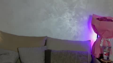Snapshot of sweetiedarlingxoxox chatting on 10.11.25 Daddy Babby Girl online show from 10.11.25