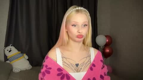 sweetie Lisa3 online show from 12.16.24