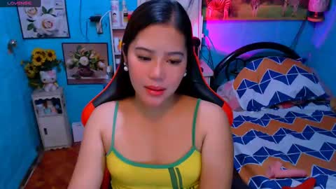 Nicole online show from 03.06.25