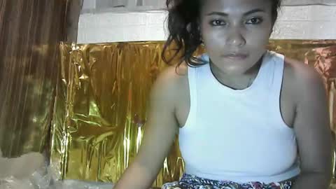 Snapshot of sweetiepiexxxx chatting on 05.25.26 jess online show from 05.25.26
