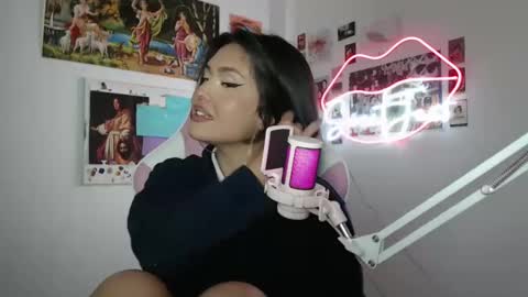 SweetJess online show from 02.07.25