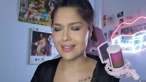 Snapshot of sweetjess01 chatting on 02.24.26 SweetJess online show from 02.24.26