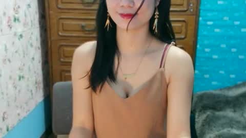 Snapshot of sweetjowa chatting on 11.16.25 jona online show from 11.16.25