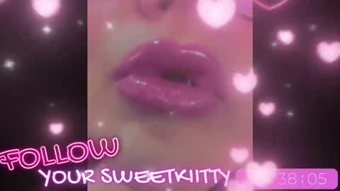 Snapshot of sweetkiitty3 chatting on 05.14.26 Jazzy online show from 05.14.26