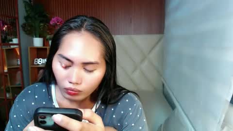 Snapshot of sweetladyboyx chatting on 09.09.25   online show from 09.09.25
