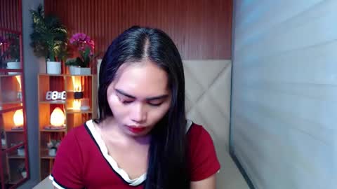 Snapshot of sweetladyboyx chatting on 09.28.25   online show from 09.28.25