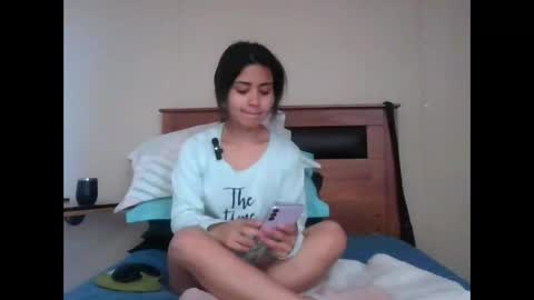 sweetlatinafit online show from 11.18.25