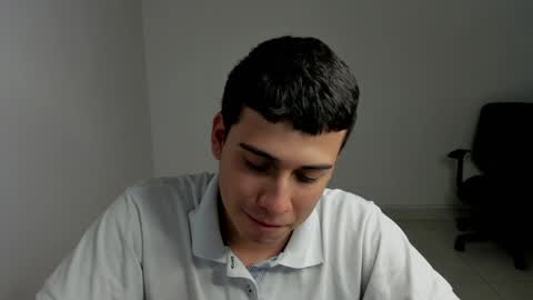 Snapshot of sweetlian_04 chatting on 01.15.25 Lian online show from 01.15.25