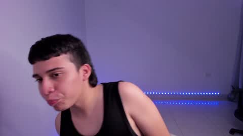 Snapshot of sweetlian_04 chatting on 01.24.25 Lian online show from 01.24.25