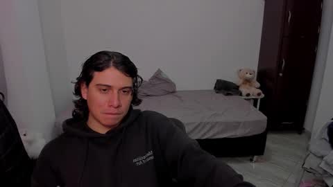 Snapshot of sweetlian_04 chatting on 02.13.26 Lian online show from 02.13.26