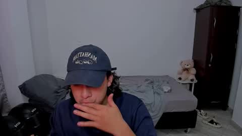 Snapshot of sweetlian_04 chatting on 02.19.26 Lian online show from 02.19.26