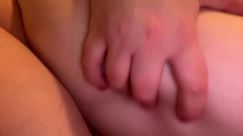 Snapshot of sweetlisa92 chatting on 02.14.25 Lisa online show from 02.14.25