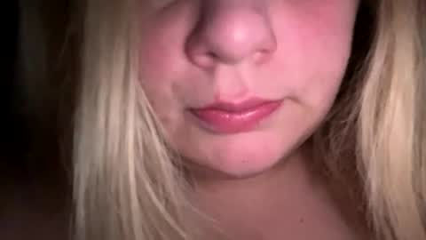 Snapshot of sweetlisa92 chatting on 02.13.26 Lisa online show from 02.13.26