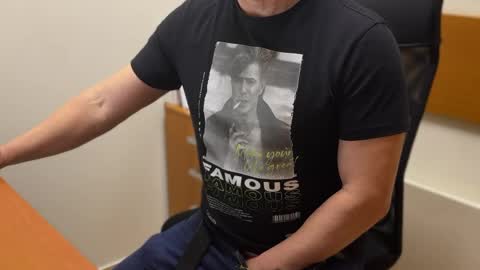 Snapshot of sweetlovedue chatting on 04.13.26 Sebastian online show from 04.13.26