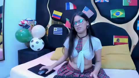 sweetluna2 online show from 06.14.26