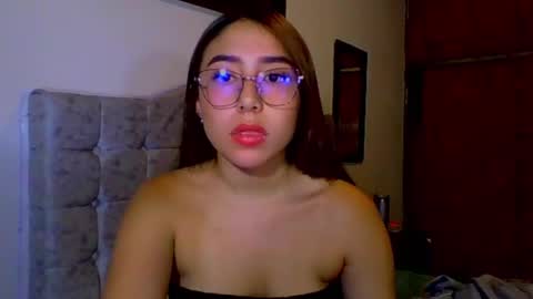 Snapshot of sweetmaddiee_ chatting on 10.08.25 Maddie online show from 10.08.25