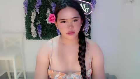 Snapshot of sweetmarie21 chatting on 02.13.25 IM ALICE - DONT FORGET TO FOLLOW ME online show from 02.13.25