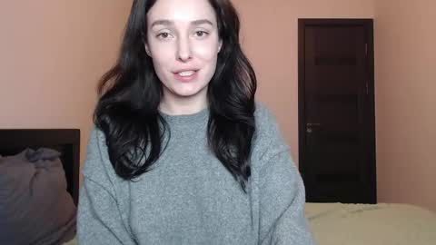 Mia online show from 05.03.26