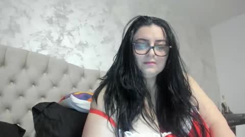 sweetmiki9 online show from 03.17.26