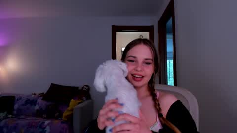 Mila online show from 05.08.26