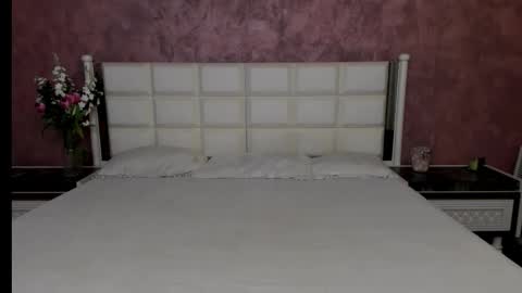 Claudia online show from 12.14.25