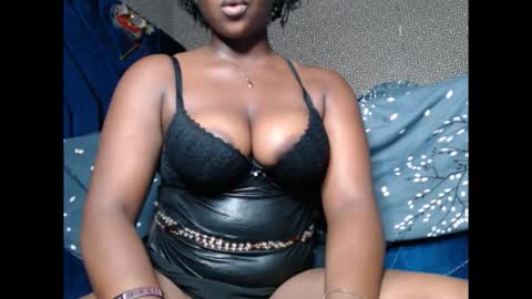 Snapshot of sweetnectarx chatting on 09.29.25 sweetnectarx online show from 09.29.25