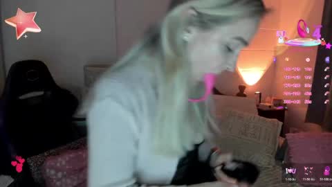 Snapshot of sweetnina_wet chatting on 05.20.26 Sweetnina online show from 05.20.26
