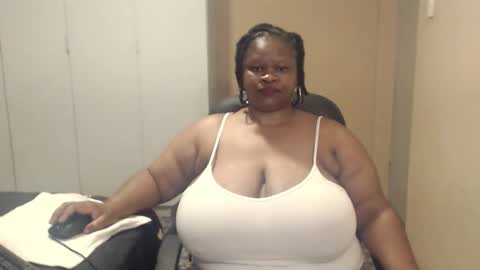 sweetnoziexxx online show from 10.03.25