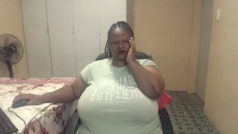 Snapshot of sweetnoziexxx chatting on 01.17.26 sweetnoziexxx online show from 01.17.26