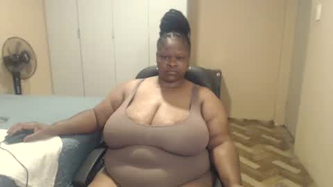 Snapshot of sweetnoziexxx chatting on 02.26.26 sweetnoziexxx online show from 02.26.26