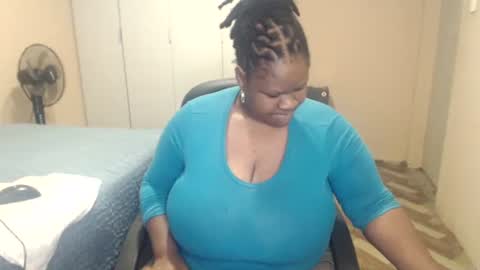 Snapshot of sweetnoziexxx chatting on 04.23.26 sweetnoziexxx online show from 04.23.26