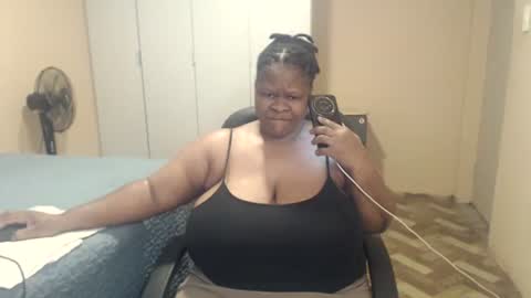 Snapshot of sweetnoziexxx chatting on 05.18.26 sweetnoziexxx online show from 05.18.26