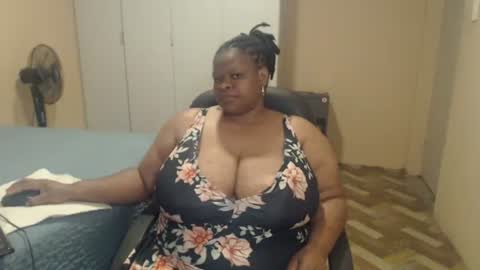 Snapshot of sweetnoziexxx chatting on 05.28.26 sweetnoziexxx online show from 05.28.26